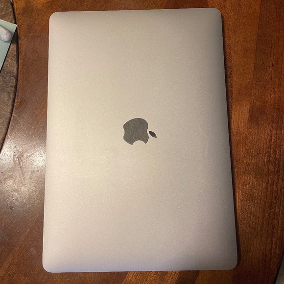 2017 MacBook Pro 13 inch